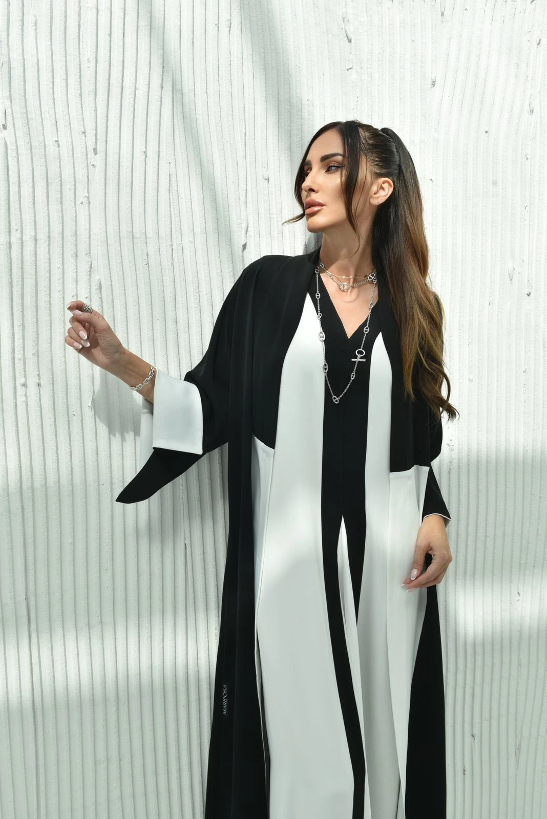 6751a87c5a7c59010bb80354 ELG010 - Image 1