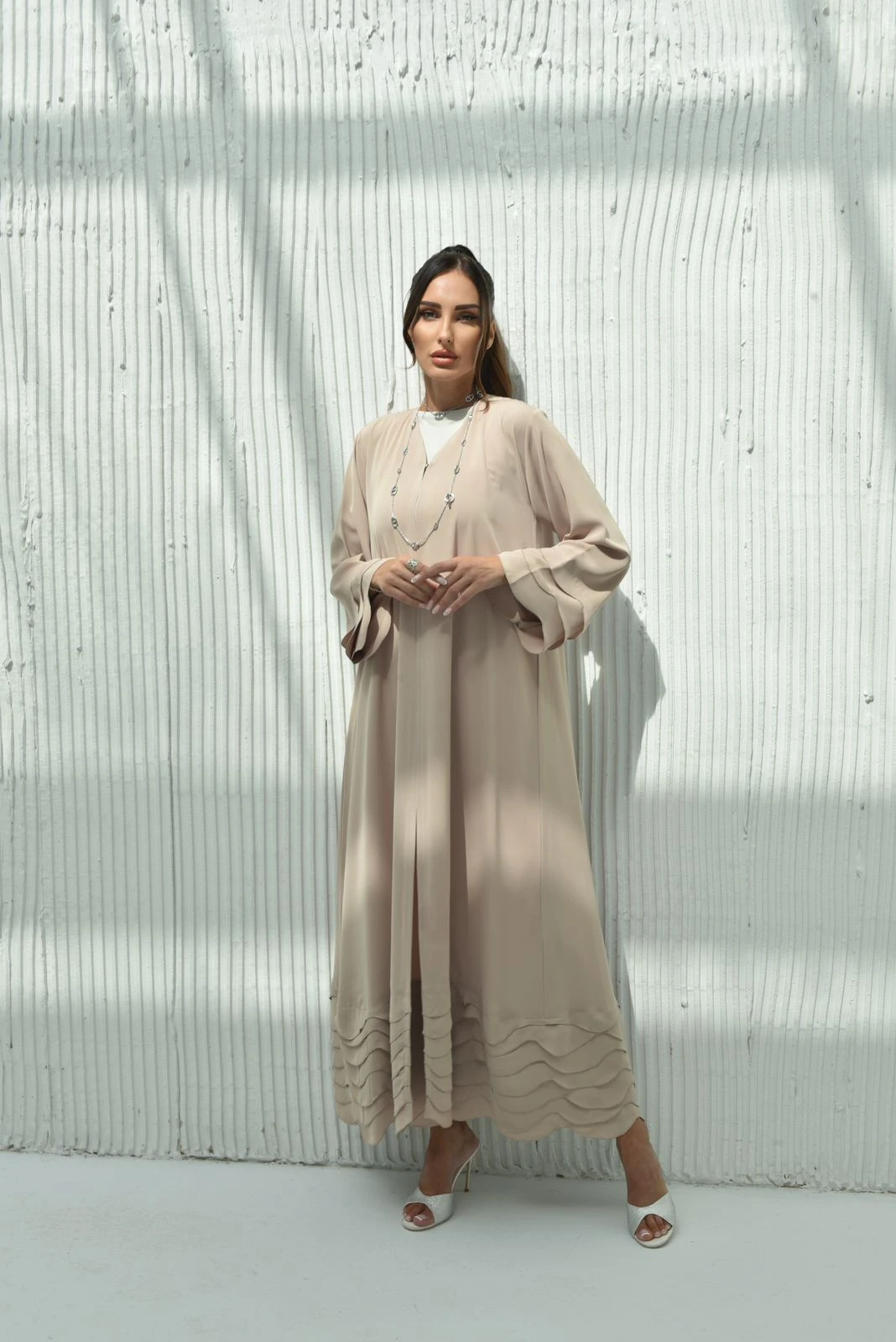 675719f4adb39201d6d730f6 ELG016 - Image 1